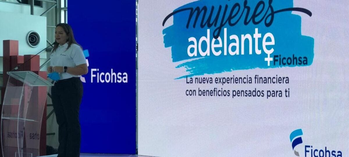 Ficohsa impulsa a mujeres líderes: historias de éxito y superación con Mujeres Adelante