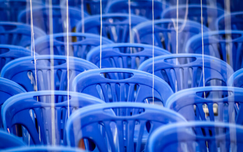 Compra sillas plásticas en Chile con diseños modernos